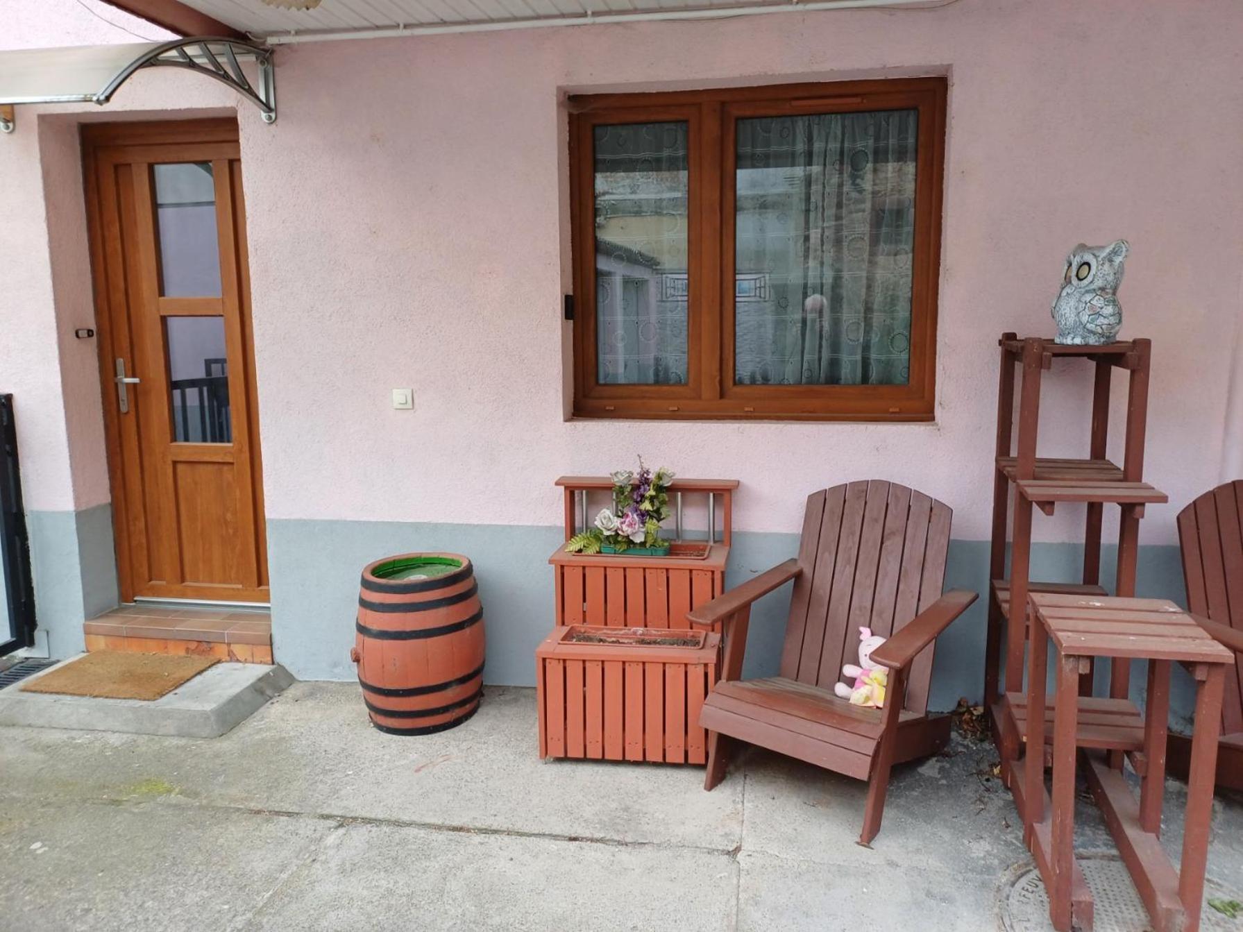 Location-Meuble Apartment Issenheim ภายนอก รูปภาพ