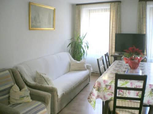 Location-Meuble Apartment Issenheim ภายนอก รูปภาพ